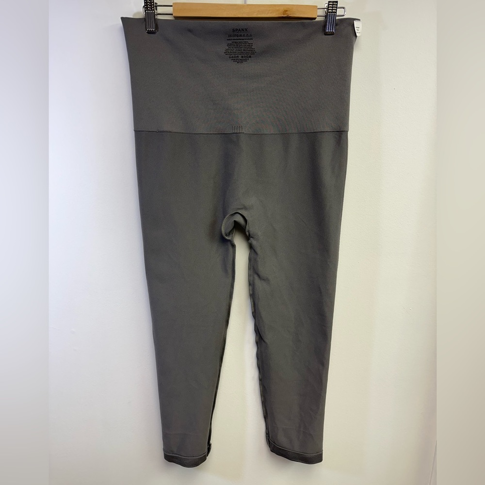 SPANX, Seamless Leggings for Women, Sage Camo, Size 3X - Picture 5 of 10